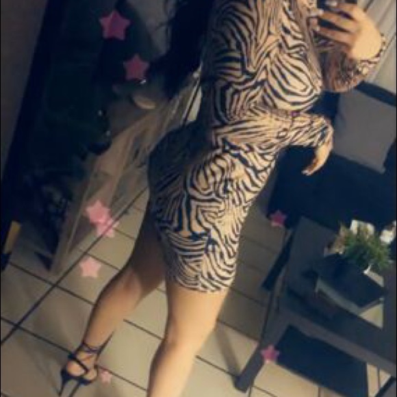 NEW! Mock Neck Zebra Striped Bodycon Dress - Picture 7 of 8